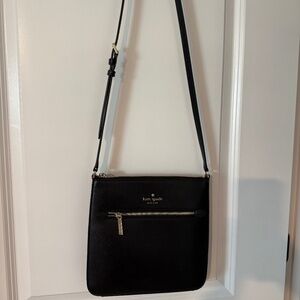 Kate Spade New York Black Sadie Large Crossbody